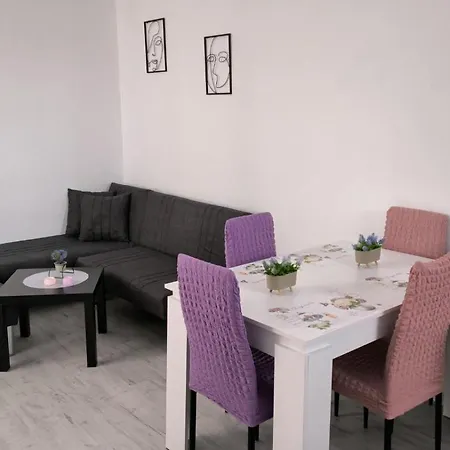 Apartament Tea House *